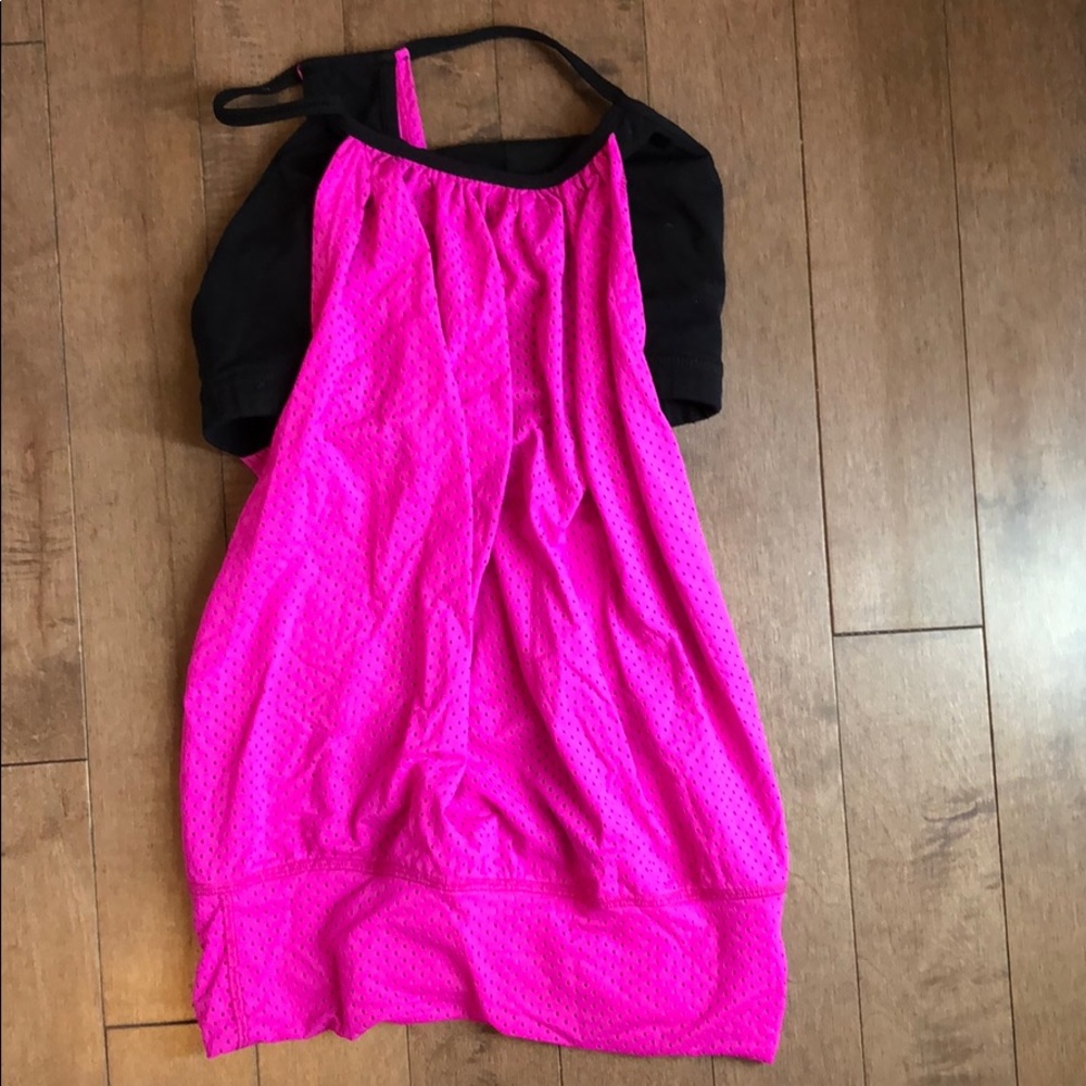 Maternity workout top with built in sports bra